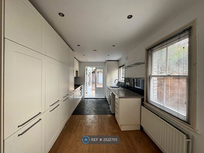 4 Bedroom Terraced House To Rent In Raleigh Road, London, SE20