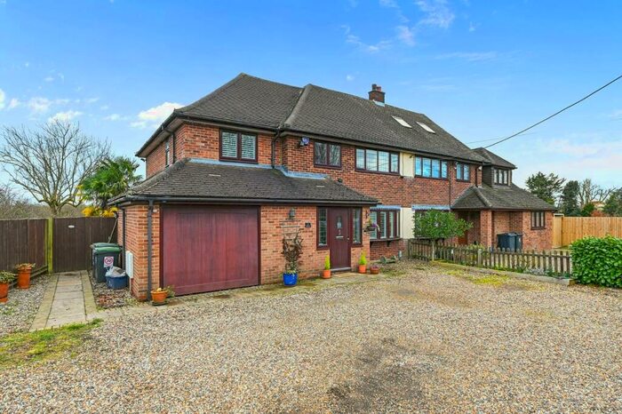 4 Bedroom Semi-Detached House For Sale In Upland Road, Epping, CM16
