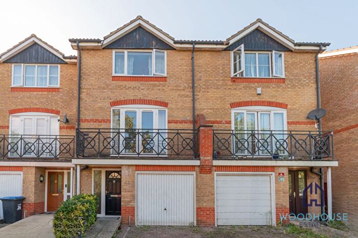 3 Bedroom Terraced House To Rent In Manton Road, Enfield, EN3