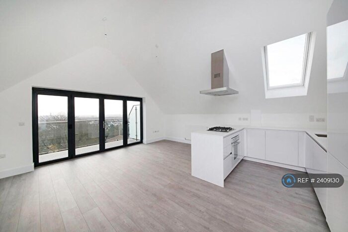 2 Bedroom Flat To Rent In London, London, SE19