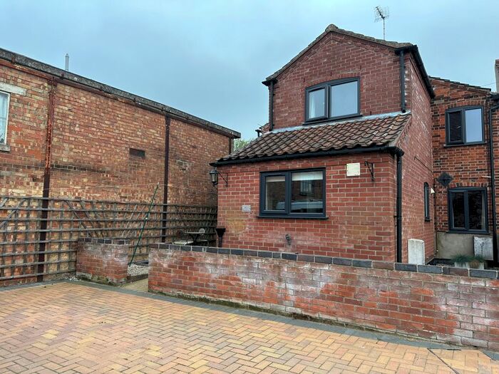 3 Bedroom Semi-Detached House To Rent In Neeches Yard, Fen Lane, Beccles, NR34