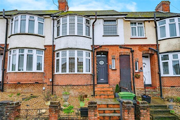 3 Bedroom Terraced House For Sale In Harcourt Street, Luton, Bedfordshire, LU1