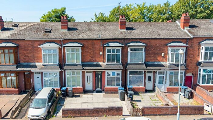 3 Bedroom Terraced House For Sale In South Road, Hockley, Birmingham, B18