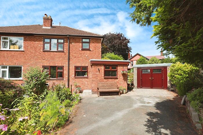 3 Bedroom Semi-detached House For Sale In Nemos Close, Helsby, Frodsham, WA6