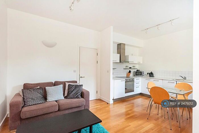 1 Bedroom Flat To Rent In Joiners Yard, London, N1