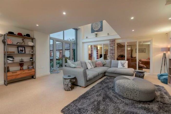 4 Bedroom Detached House For Sale In Gatenby, Northallerton, DL7