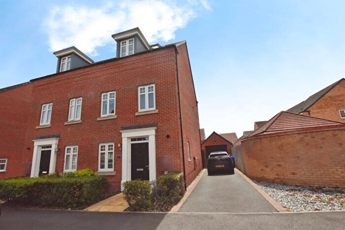4 Bedroom Semi-Detached House For Sale In Harlequin Drive, S81
