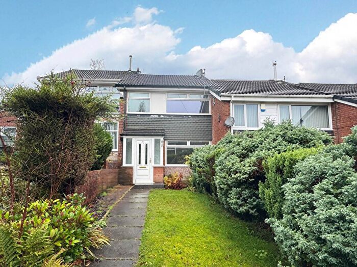 3 Bedroom Terraced House For Sale In Torwood Road, Oldham, OL9