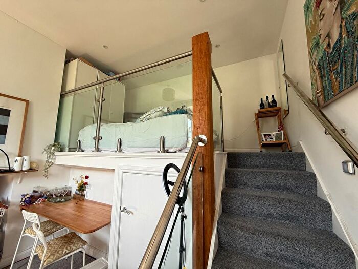 1 Bedroom Flat To Rent In Clouds Hill Road, St George, BS5