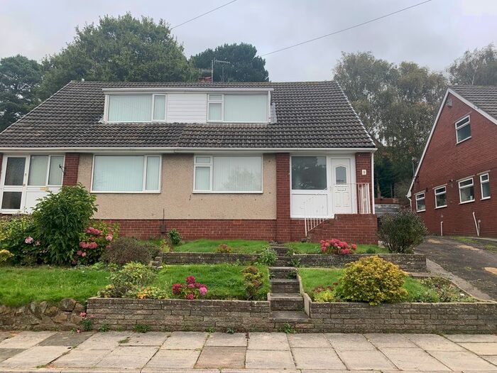 3 Bedroom Property To Rent In Wentworth Close, Prenton, CH43