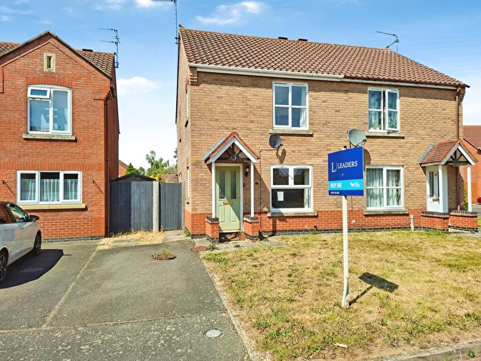 3 Bedroom House For Sale In Shackleton Close, Spalding, Lincolnshire, PE11