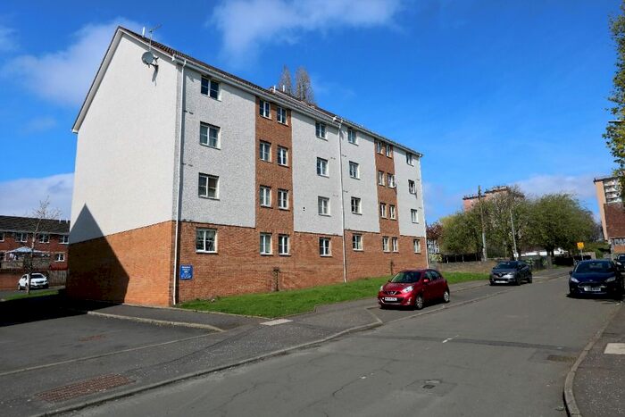 2 Bedroom Flat To Rent In Glenmore Place, Glasgow, G42