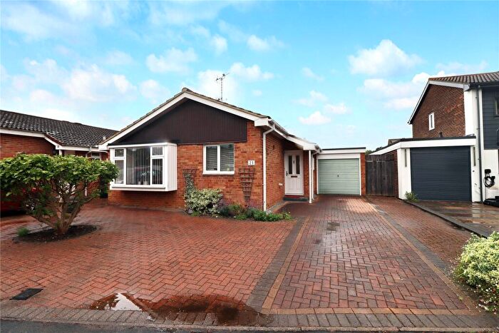 3 Bedroom Bungalow For Sale In Martindale Road, Woking, Surrey, GU21