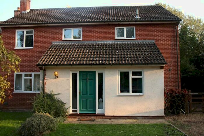 4 Bedroom Detached House To Rent In Graveley Way, Hilton, Huntingdon, Cambridgeshire, PE28