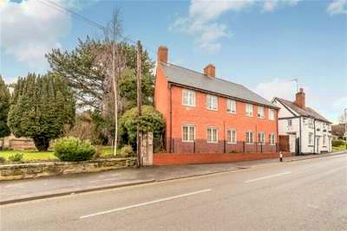 2 Bedroom Garage / Parking To Rent In Westgate Close, Warwick, CV34