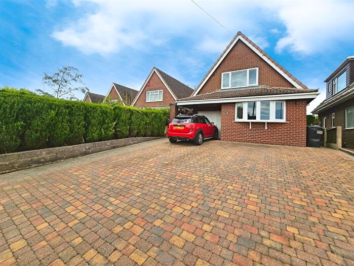 3 Bedroom Detached House For Sale In New Street, Biddulph Moor, Staffordshire Moorlands, ST8