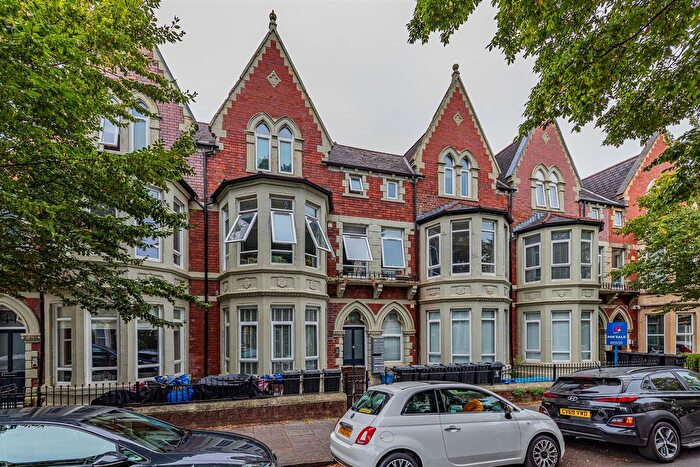 1 Bedroom Flat For Sale In Connaught Road, Roath, Cardiff, CF24