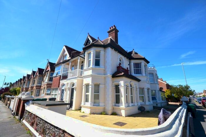 1 Bedroom Flat To Rent In St Andrews Road, Hove, BN41