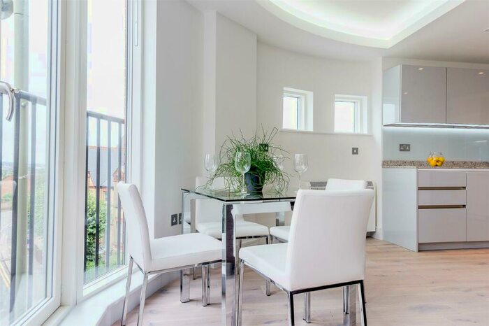 1 Bedroom Apartment To Rent In Ostro House, Finchley Road, NW2