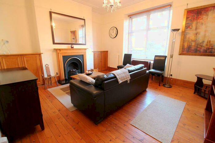 1 Bedroom Flat To Rent In Pitstruan Place, Ground Right, AB10