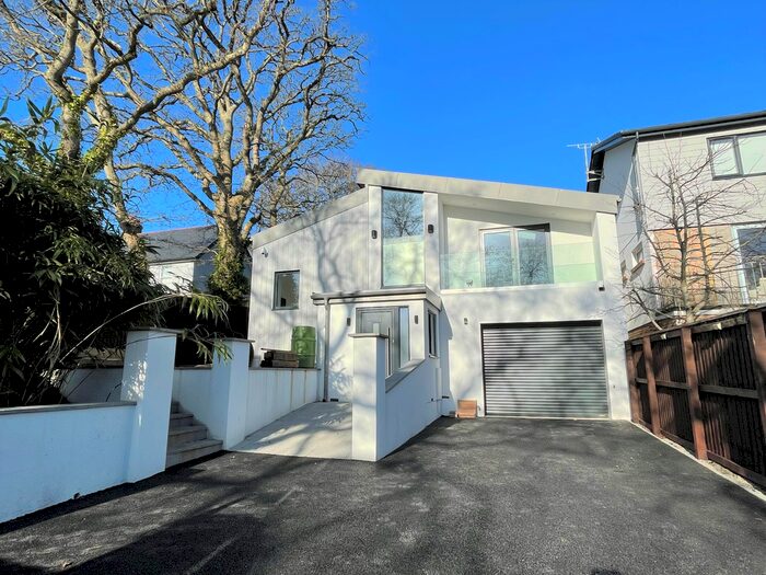 4 Bedroom Detached House To Rent In St. Johns Road, Exmouth, EX8