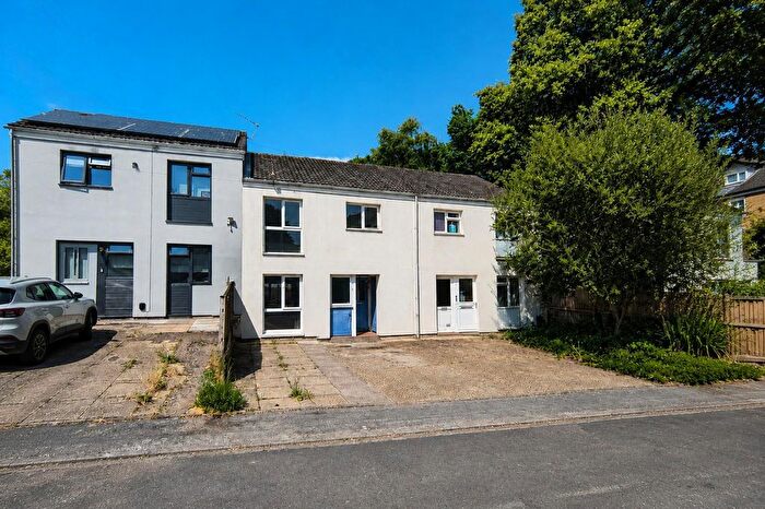 3 Bedroom Terraced House For Sale In Matheson Road, Lordshill, Southampton, SO16