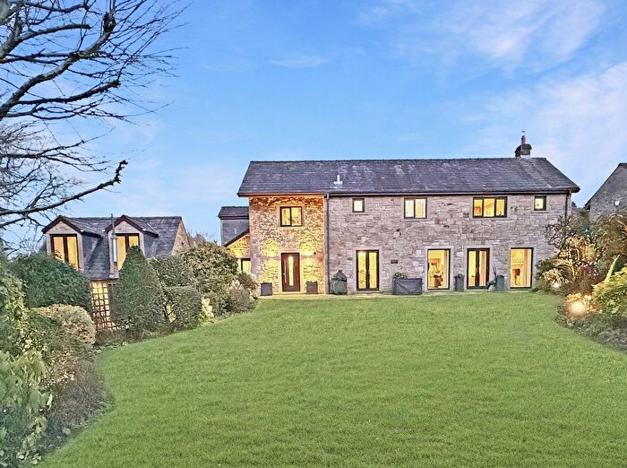 5 Bedroom Country House For Sale In Bowfields Lane Balderstone, Blackburn, BB2