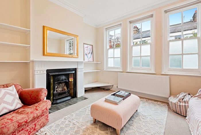 2 Bedroom Flat To Rent In Sedlescombe Road, Fulham, SW6