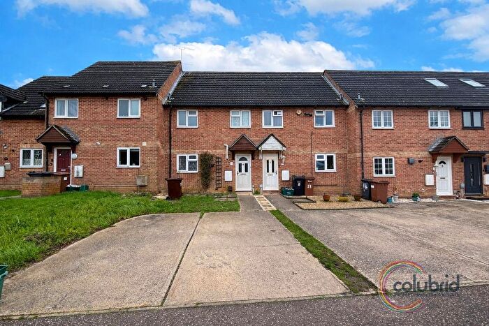 3 Bedroom Terraced House To Rent In Mountbatten Way, Chelmsford, CM1