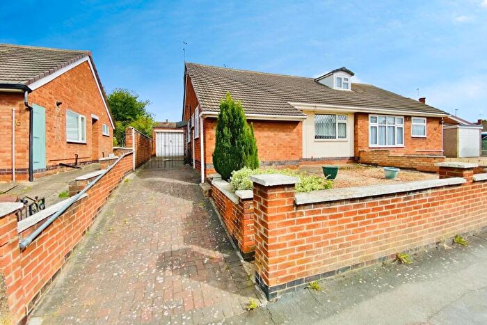 2 Bedroom Semi-Detached Bungalow For Sale In Dovedale Road, Thurmaston, LE4