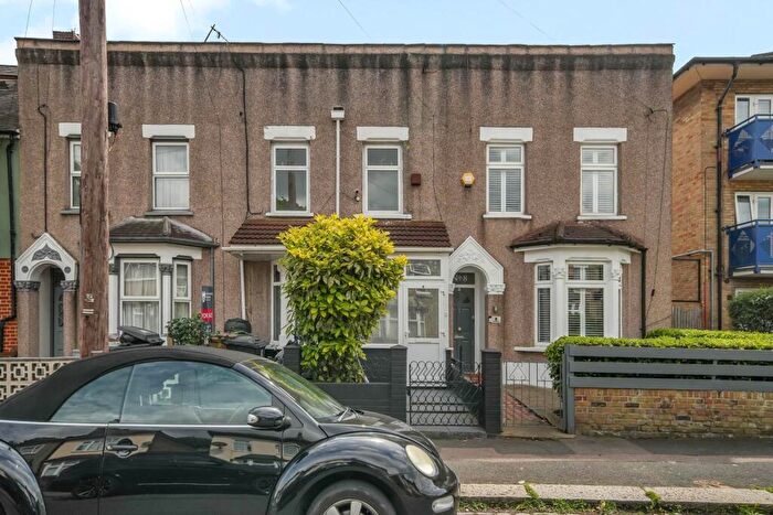 4 Bedroom Terraced House For Sale In Park Road, Leyton, E10