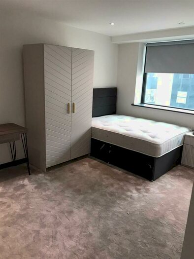 2 Bedroom Apartment To Rent In The Strand, Drury Lane, Liverpool, L2