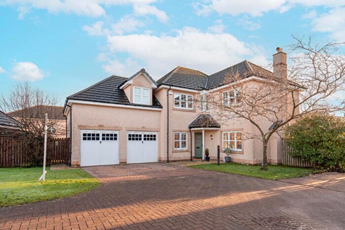 4 Bedroom Detached House For Sale In Castle Road, Bathgate, West Lothian, EH48