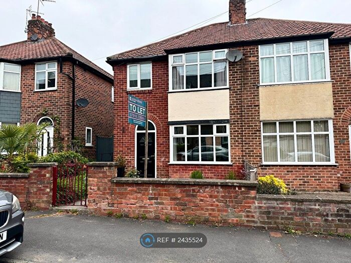 3 Bedroom Semi-Detached House To Rent In West Cliffe Terrace, Harrogate, HG2