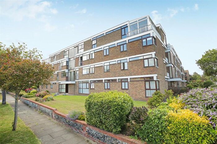 2 Bedroom Flat To Rent In Spencer Road, Carmel Court Spencer Road, CT7