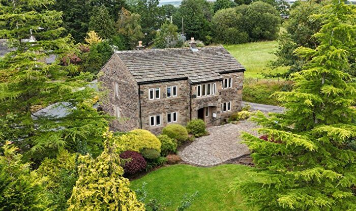 4 Bedroom Barn Conversion For Sale In Lower Waterfold Barn, Bradshaw Road, Bolton, BL2