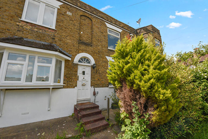 2 Bedroom Terraced House For Sale In Mills Terrace, Chatham, Kent, ME4