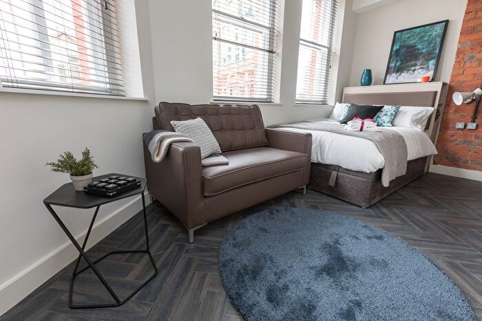 1 Bedroom Flat To Rent In King Street, Manchester, M2