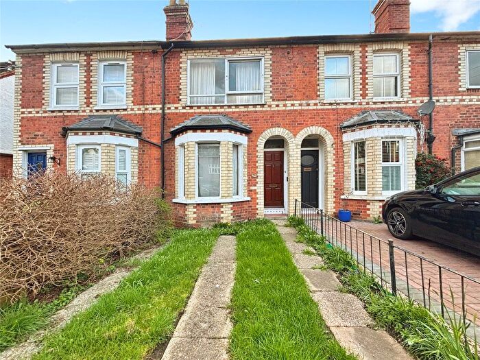 3 Bedroom Terraced House For Sale In Hemdean Road, Caversham, Reading, RG4