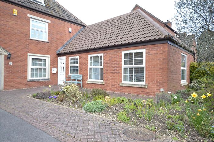 1 Bedroom Semi Detached House To Rent In Snowshill Drive, Bishops Cleeve, Cheltenham, Gloucestershire, GL52