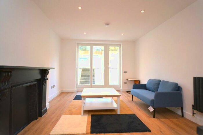 1 Bedroom Apartment To Rent In Sillwood Terrace, Brighton, East Sussex, BN1