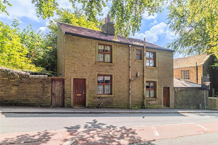 2 Bedroom Terraced House For Sale In Shawclough Road, Rochdale, Greater Manchester, OL12
