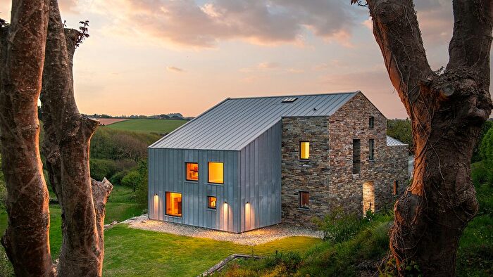 6 Bedroom Detached House For Sale In Natural Bridges, Cornwall Collection, TR8