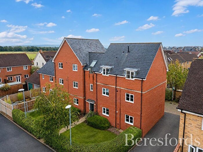 1 Bedroom Apartment For Sale In Ratcliffe Gate, Chelmsford Garden, CM1