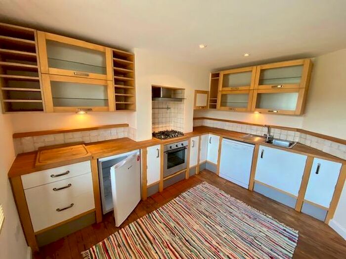 2 Bedroom Terraced House To Rent In Black Butt Cottages, Sutton Road, Cookham, SL6