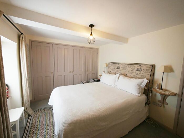 3 Bedroom Detached House To Rent In Yew Tree Cottage Wishanger, Miserden, Stroud, GL6