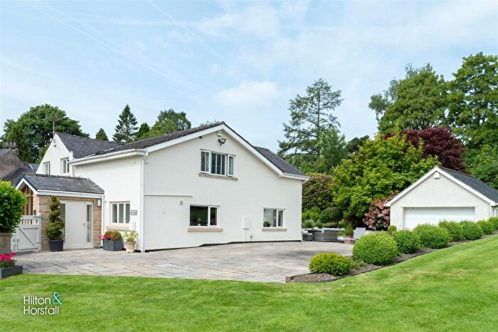 4 Bedroom Detached House For Sale In Higher Parrock Cottage, Parrock Road, Barrowford, BB9