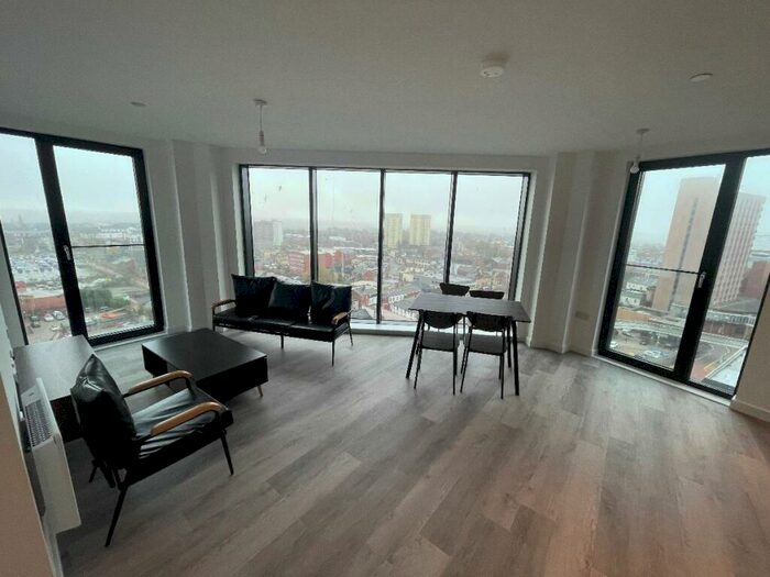 2 Bedroom Apartment To Rent In The Exchange, PR1