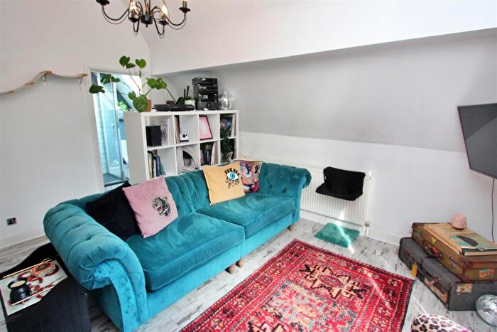 1 Bedroom Flat For Sale In Breck Road, Poulton-Le-Fylde, FY6