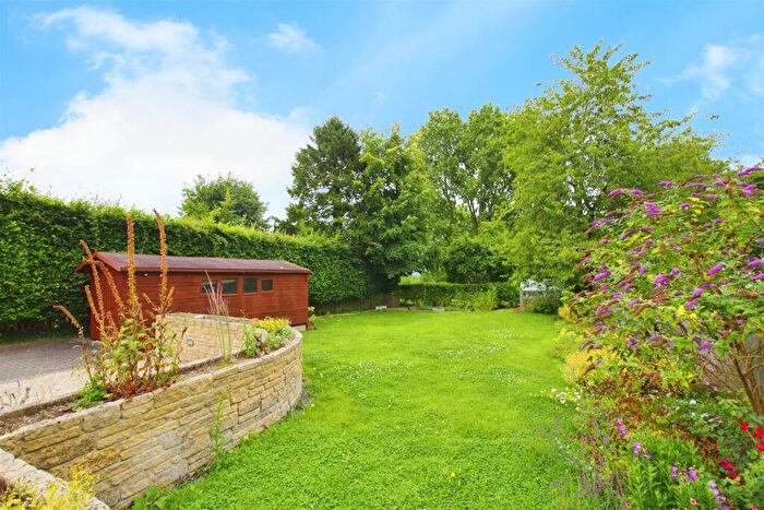 2 Bedroom Cottage To Rent In High Street, Wanborough, Swindon, SN4